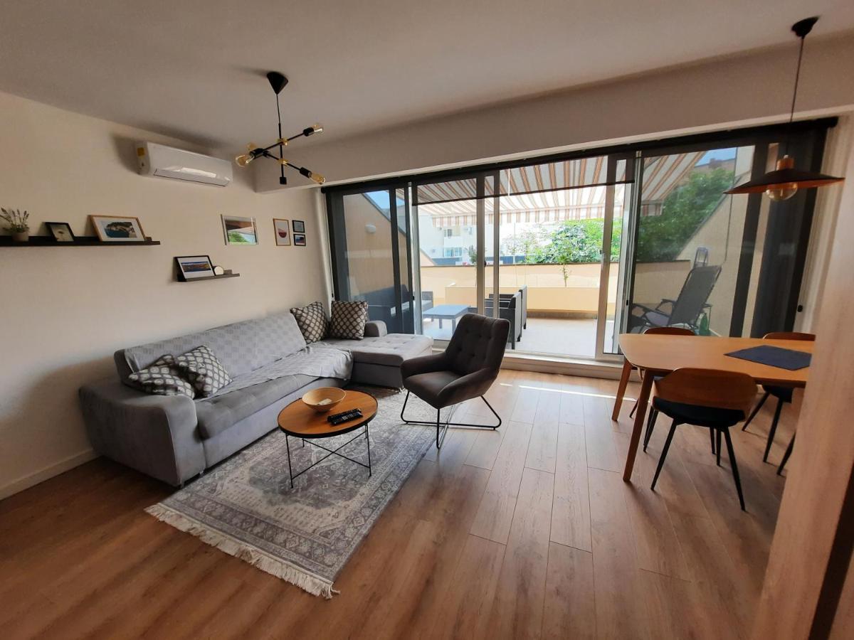 Montenegro Sea Pearl Apartments Petrovac المظهر الخارجي الصورة