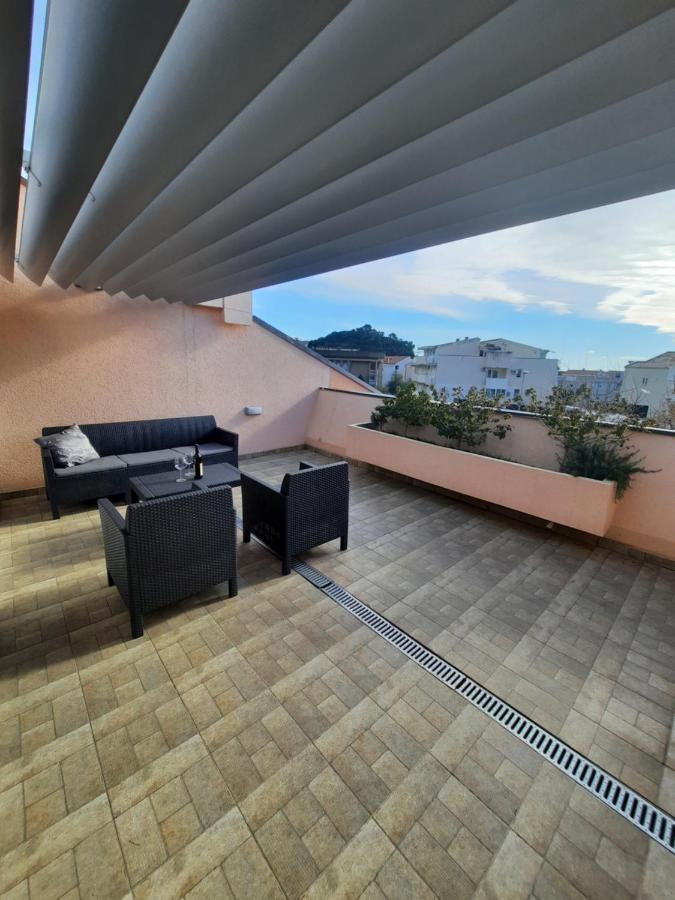 Montenegro Sea Pearl Apartments Petrovac المظهر الخارجي الصورة