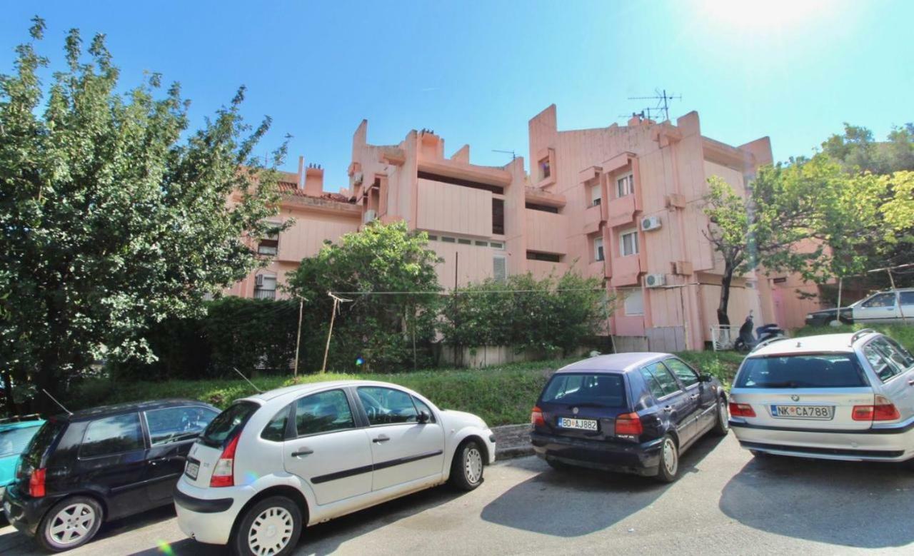 Montenegro Sea Pearl Apartments Petrovac المظهر الخارجي الصورة